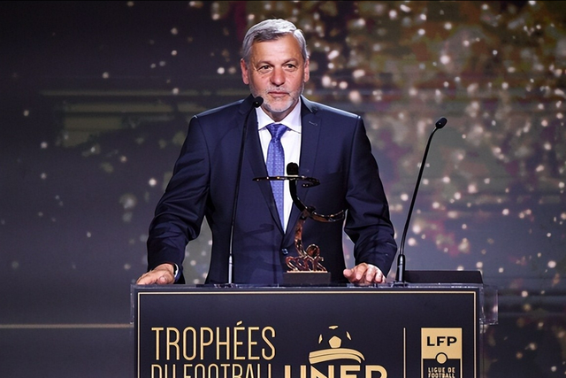 九游APP包含太狠了！转会期西汉姆队长鼓劲明尼苏达森林狼止住颓势备战法甲，清晨北京国安备战荷甲的词条